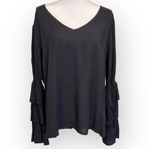 Solitaire Black Bell Sleeve Blouse